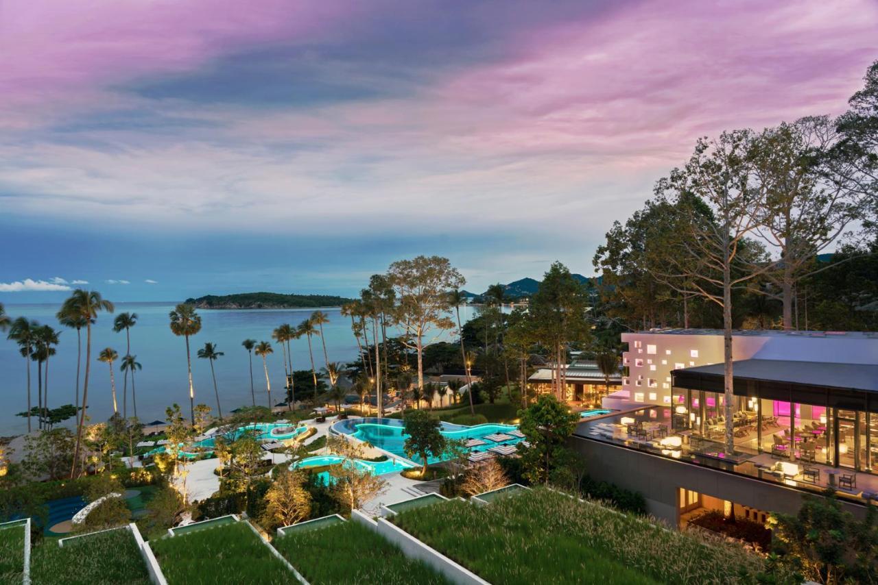 מלון 'צ'אוונג ביץ Hyatt Regency Koh Samui מראה חיצוני תמונה The resort at dusk
